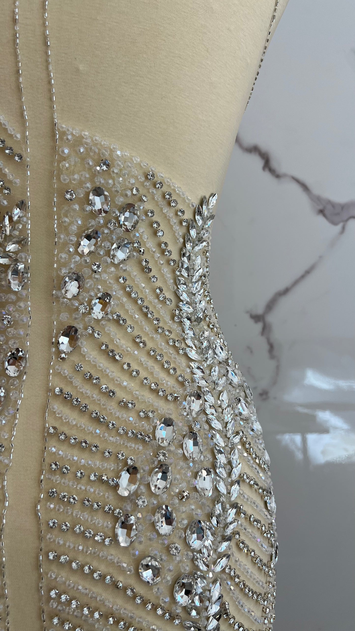 Calvรฉra Unstitched Dress | Elegant, High-End, and Unstitched TumaCouture