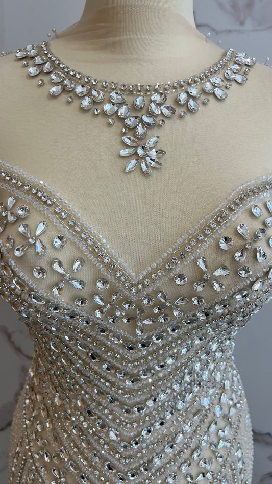 Dauvrelle Luxury Unstitched Dress – Perfect for Festive TumaCouture