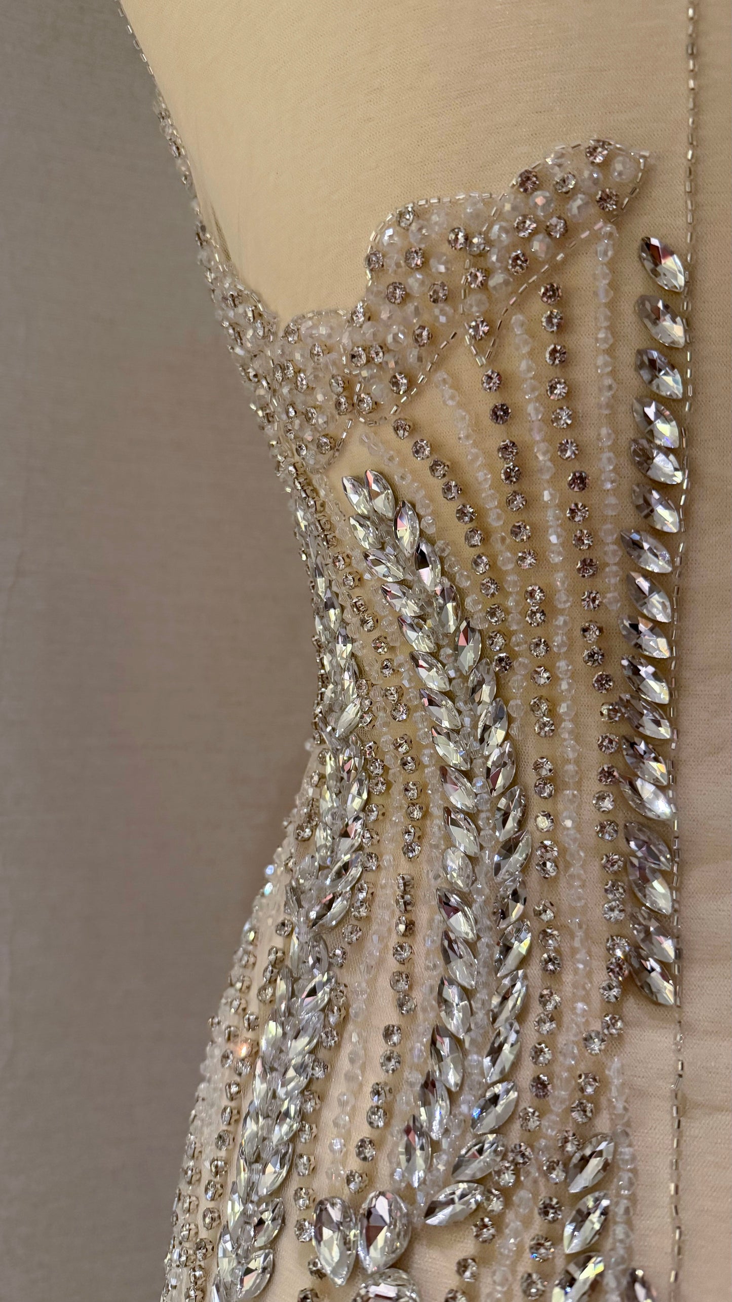 Célenor Luxury Unstitched Dress – Perfect for Any Occasion - TumaCouture