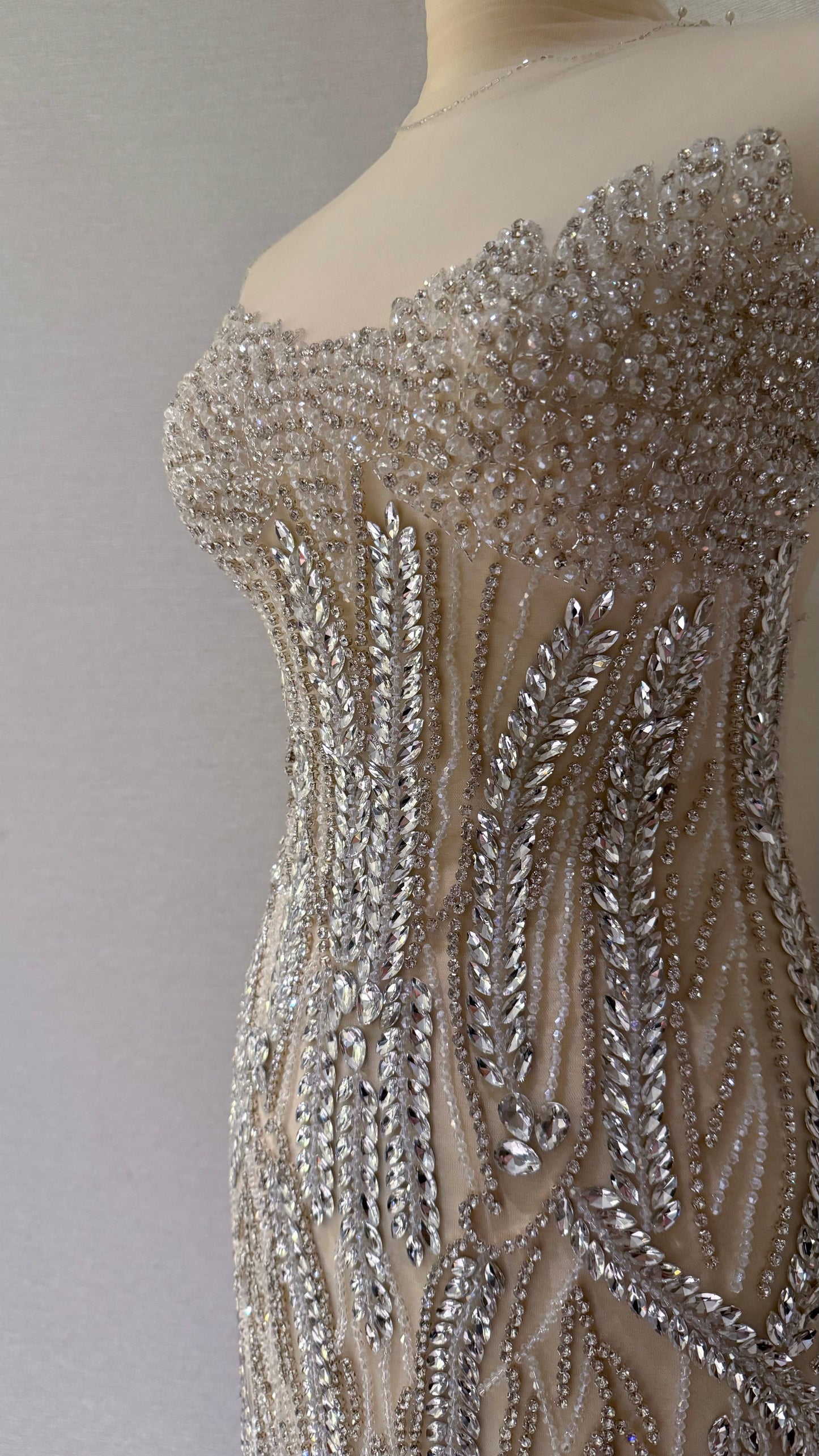 Célenor Luxury Unstitched Dress – Perfect for Any Occasion - TumaCouture