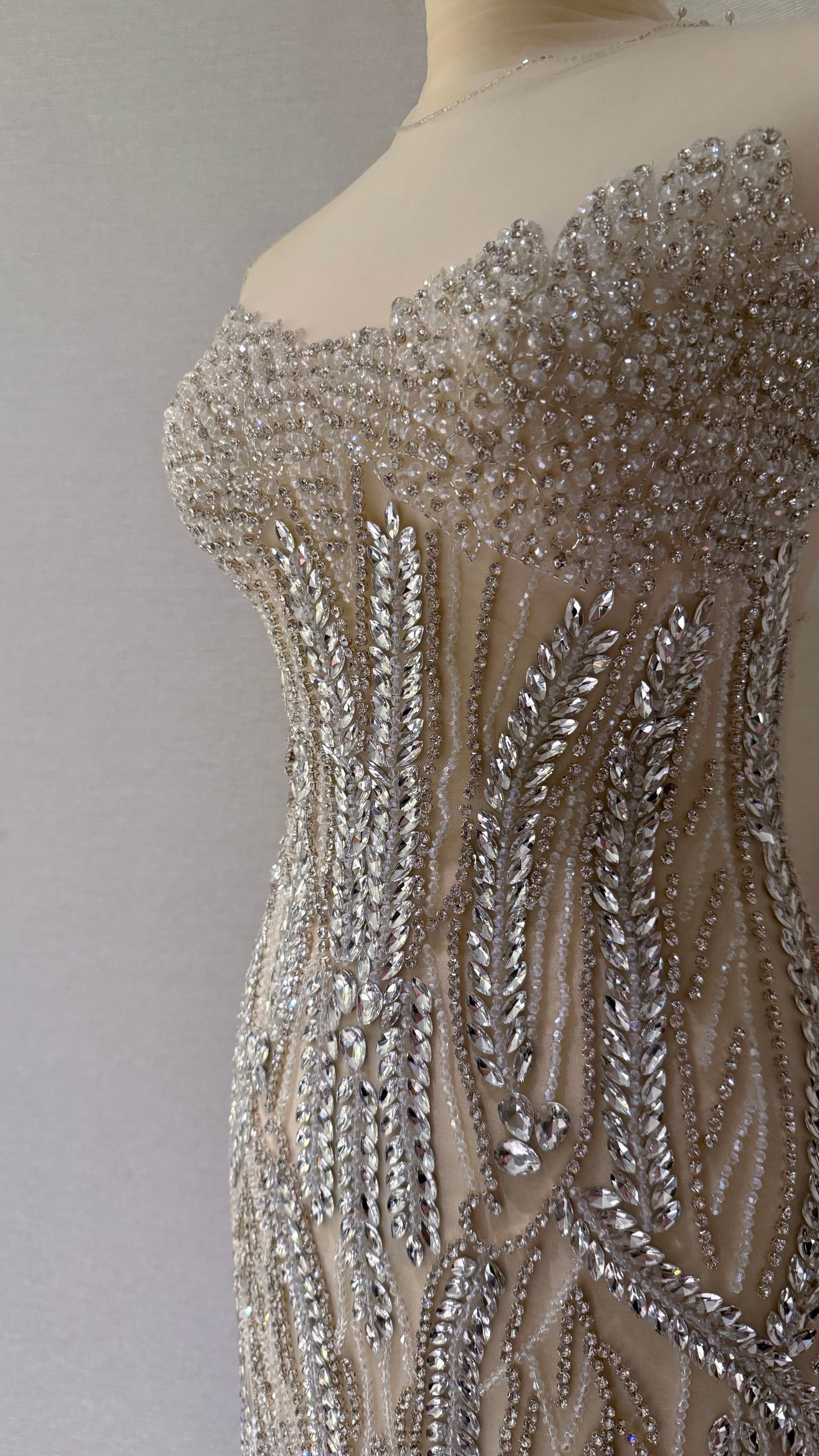 Célenor Luxury Unstitched Dress – Perfect for Any Occasion - TumaCouture