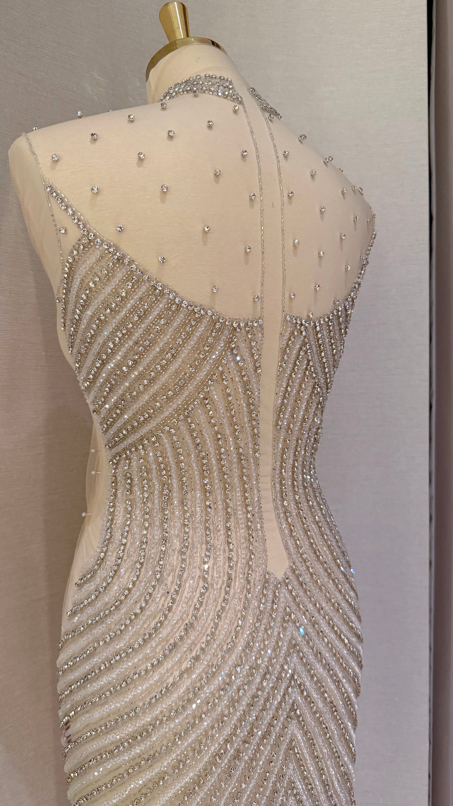 Dravène Dress – Premium Unstitched Luxury - TumaCouture