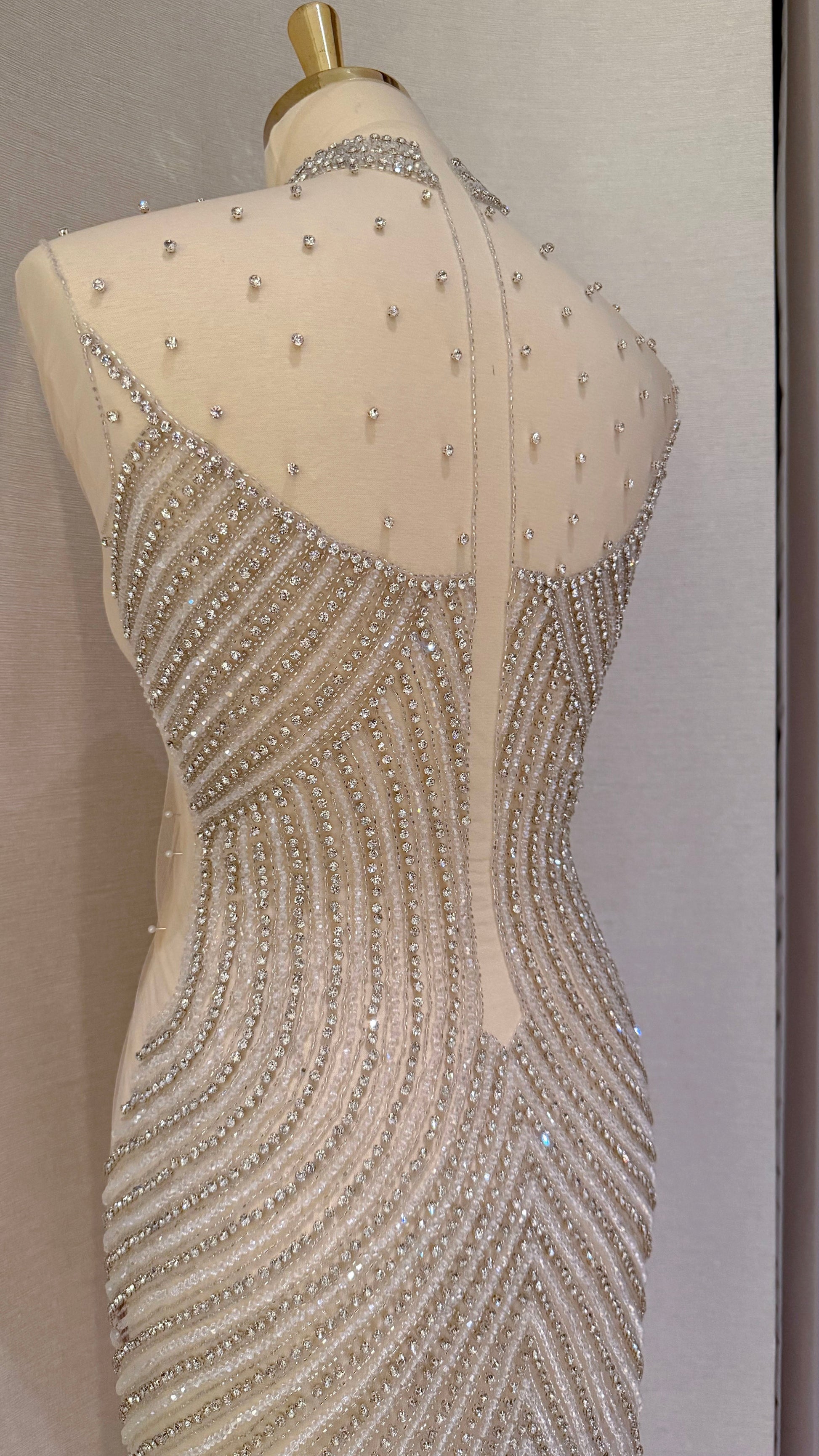 Dravène Dress – Premium Unstitched Luxury - TumaCouture