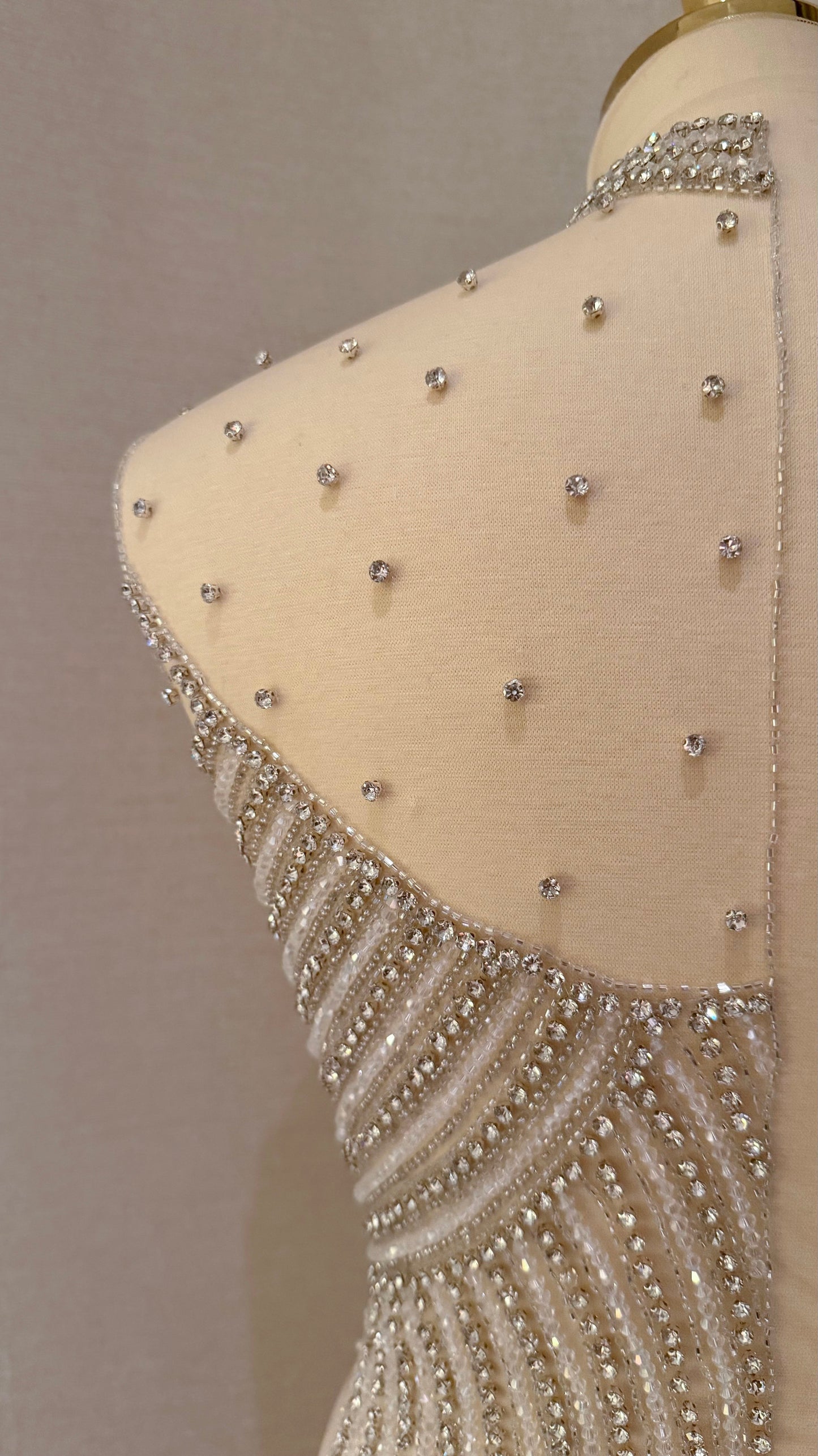 Dravène Dress – Premium Unstitched Luxury - TumaCouture