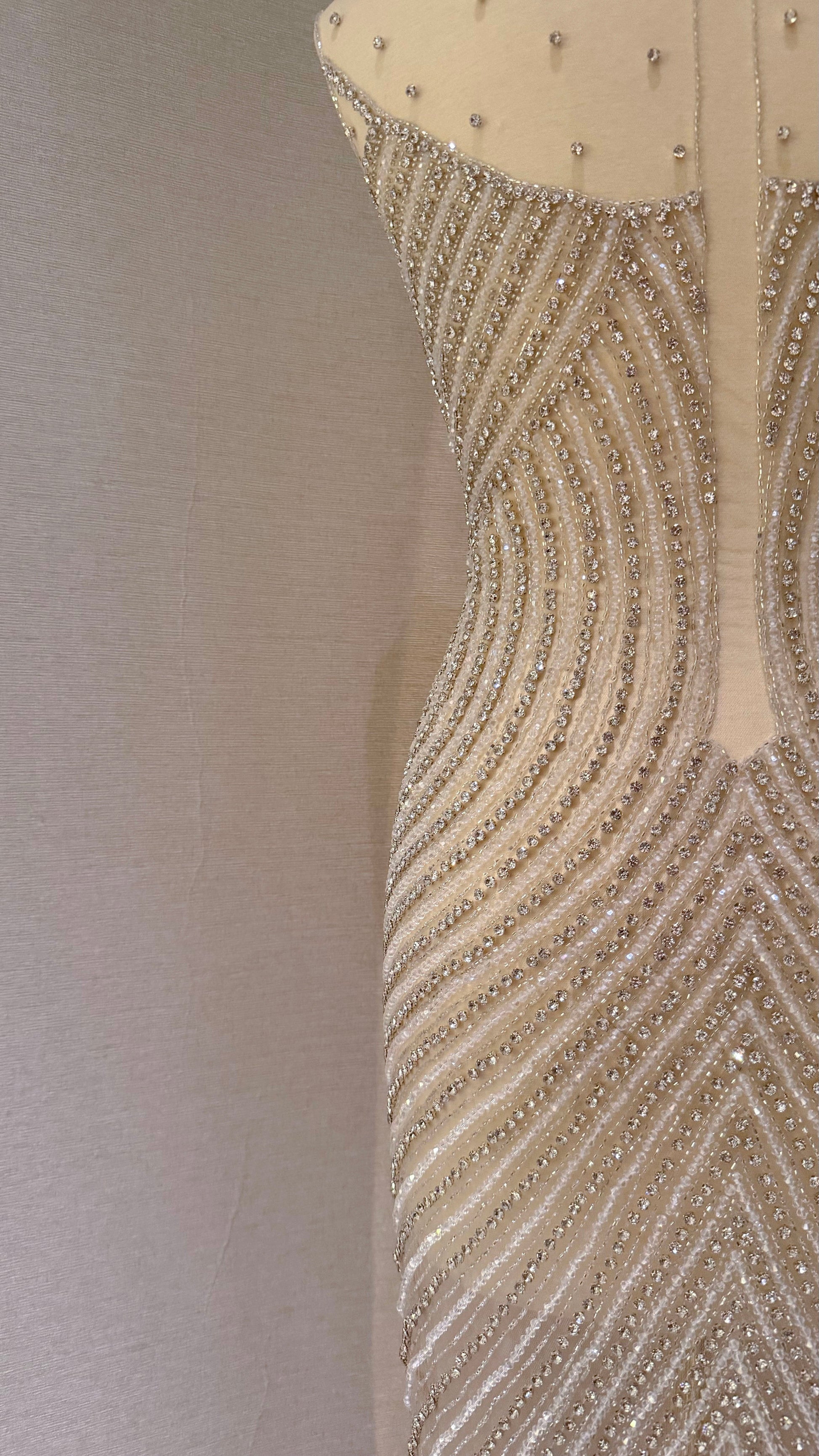 Dravène Dress – Premium Unstitched Luxury - TumaCouture