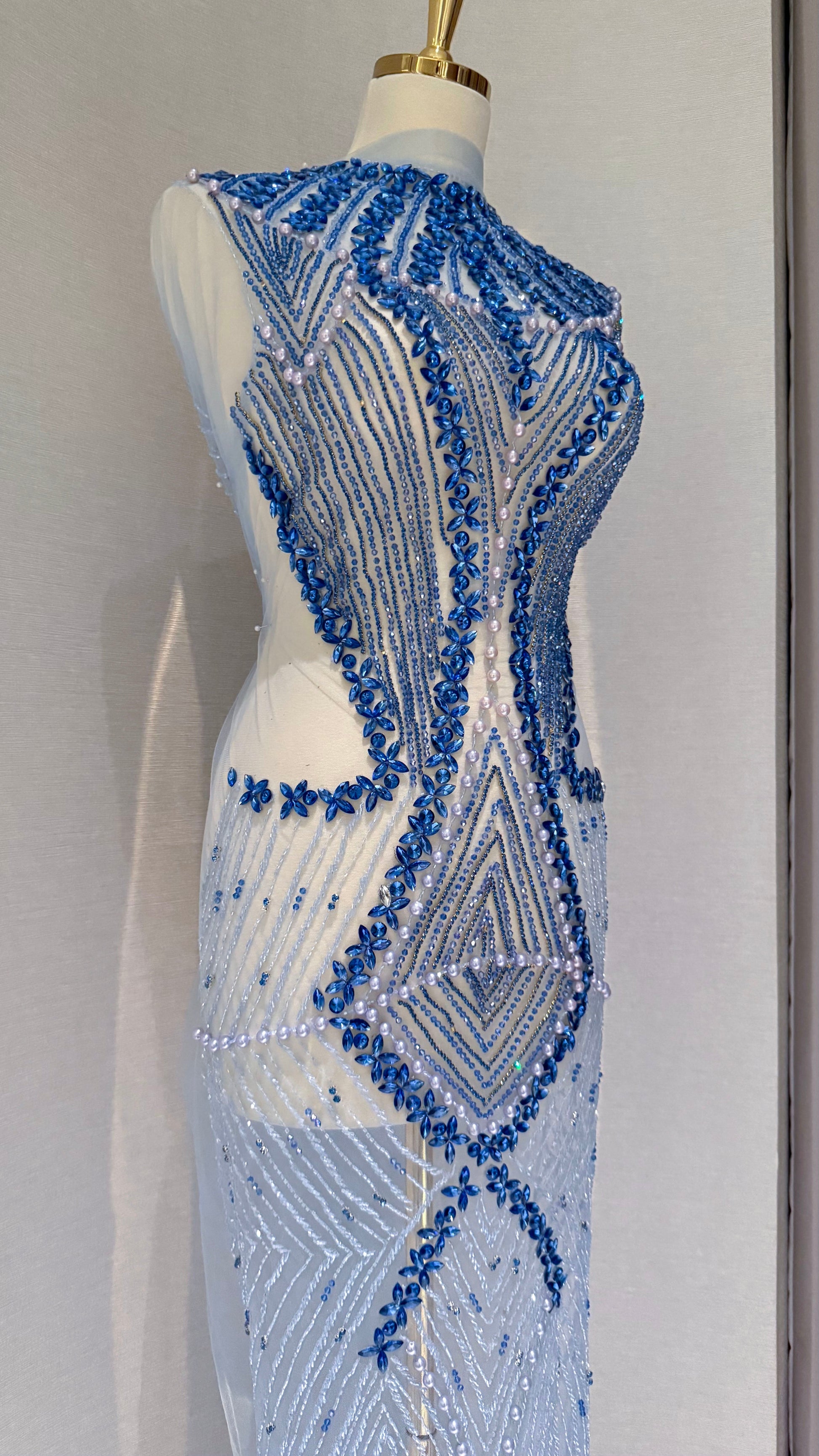 Jévrine Luxury Dress – Unstitched Dress Perfection - TumaCouture
