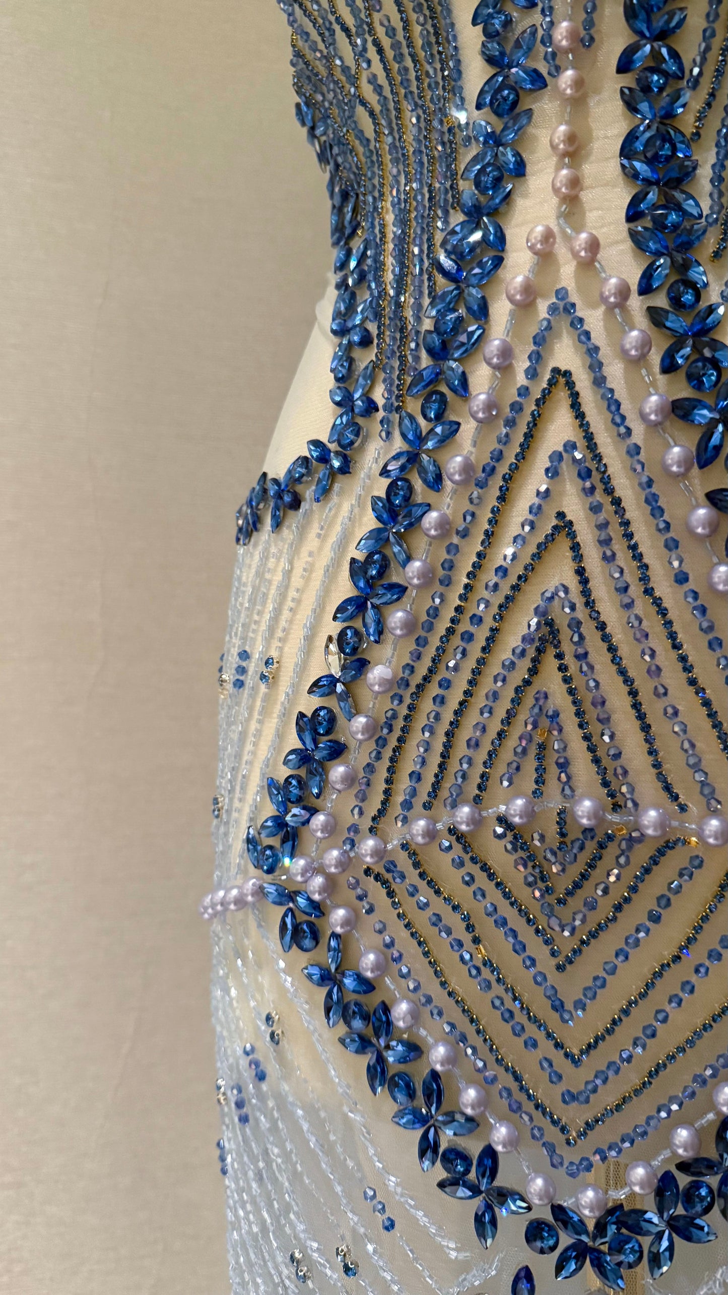 Jévrine Luxury Dress – Unstitched Dress Perfection - TumaCouture