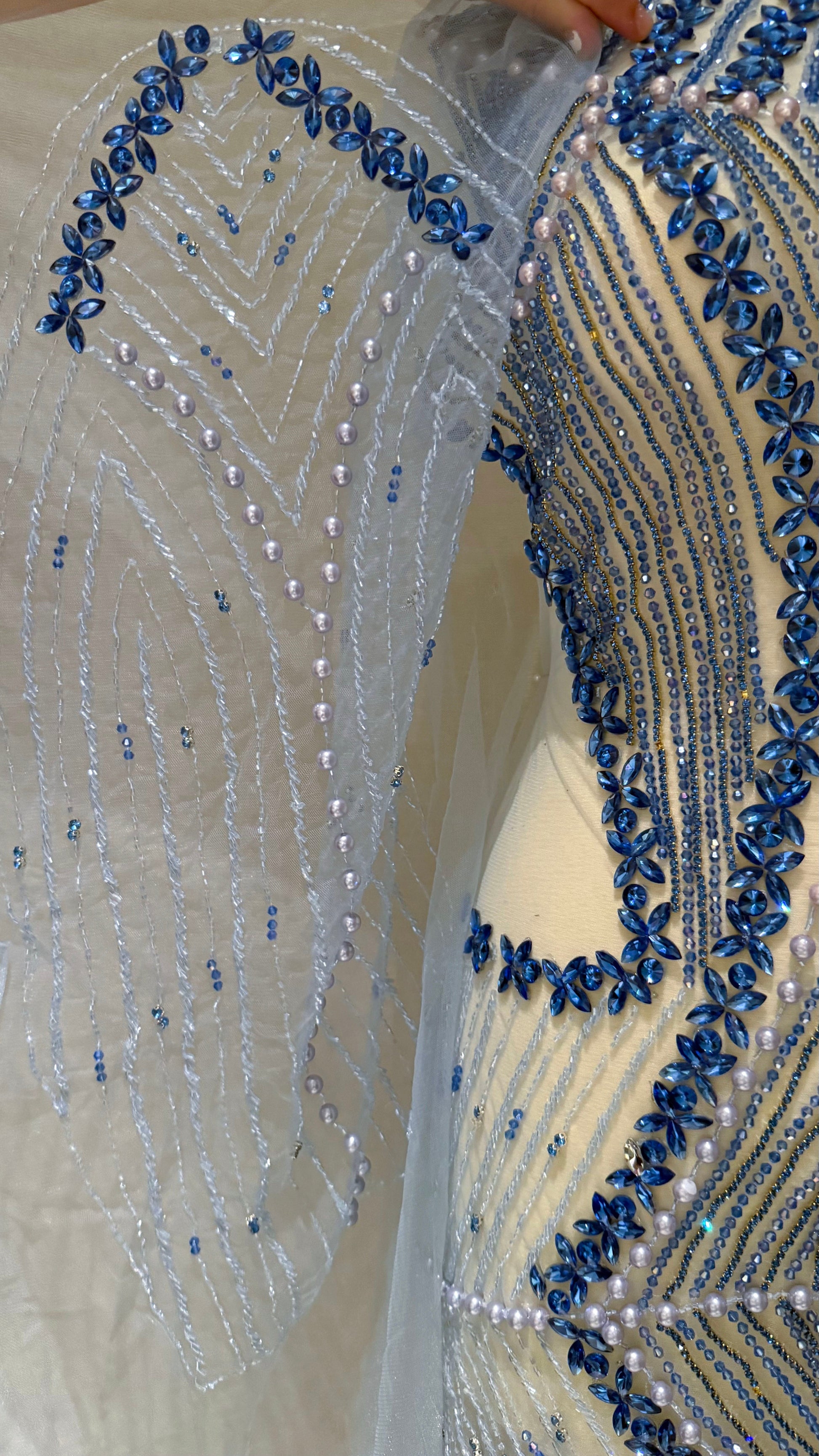 Jévrine Luxury Dress – Unstitched Dress Perfection - TumaCouture