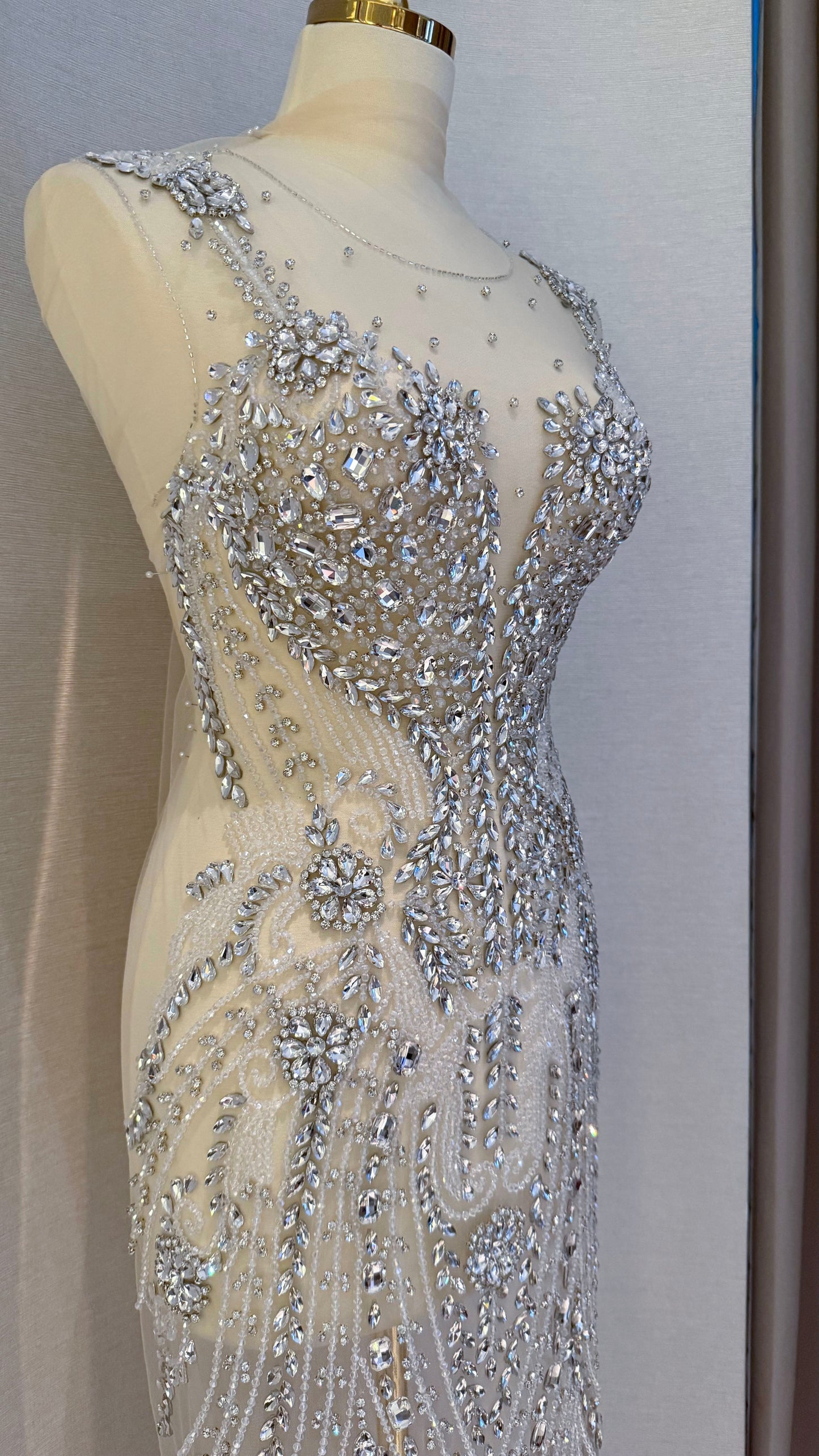 Morienne Dress – Elegant Luxury in Unstitched Form - TumaCouture