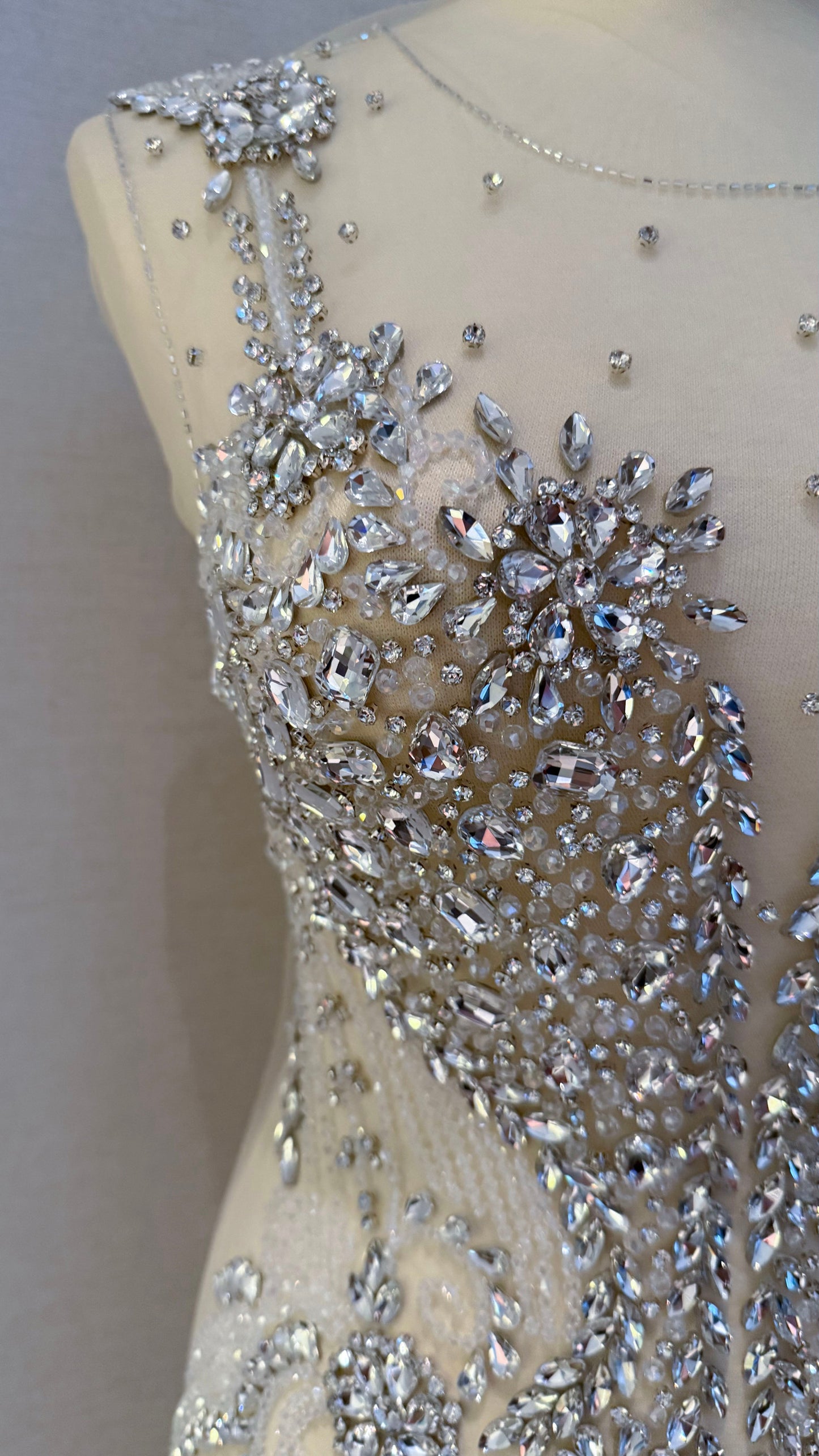 Morienne Dress – Elegant Luxury in Unstitched Form - TumaCouture