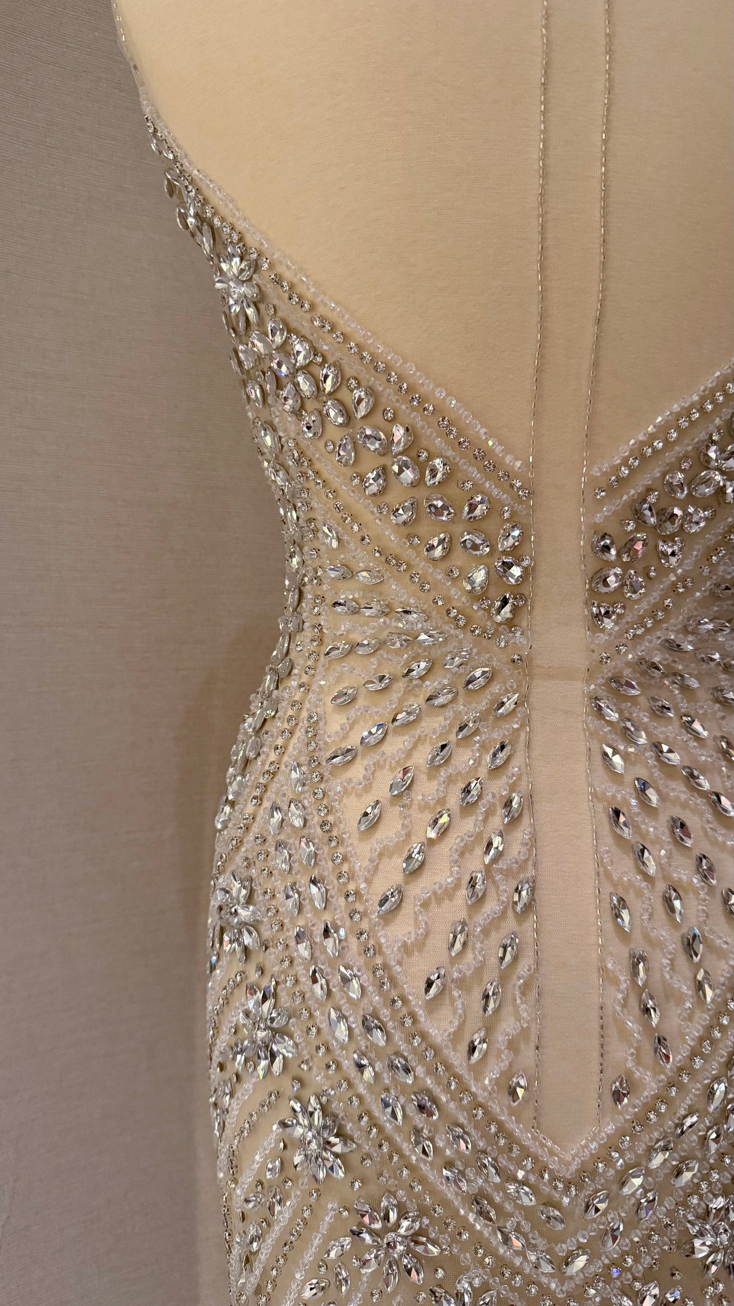 Saphine Luxury Unstitched Dress - TumaCouture