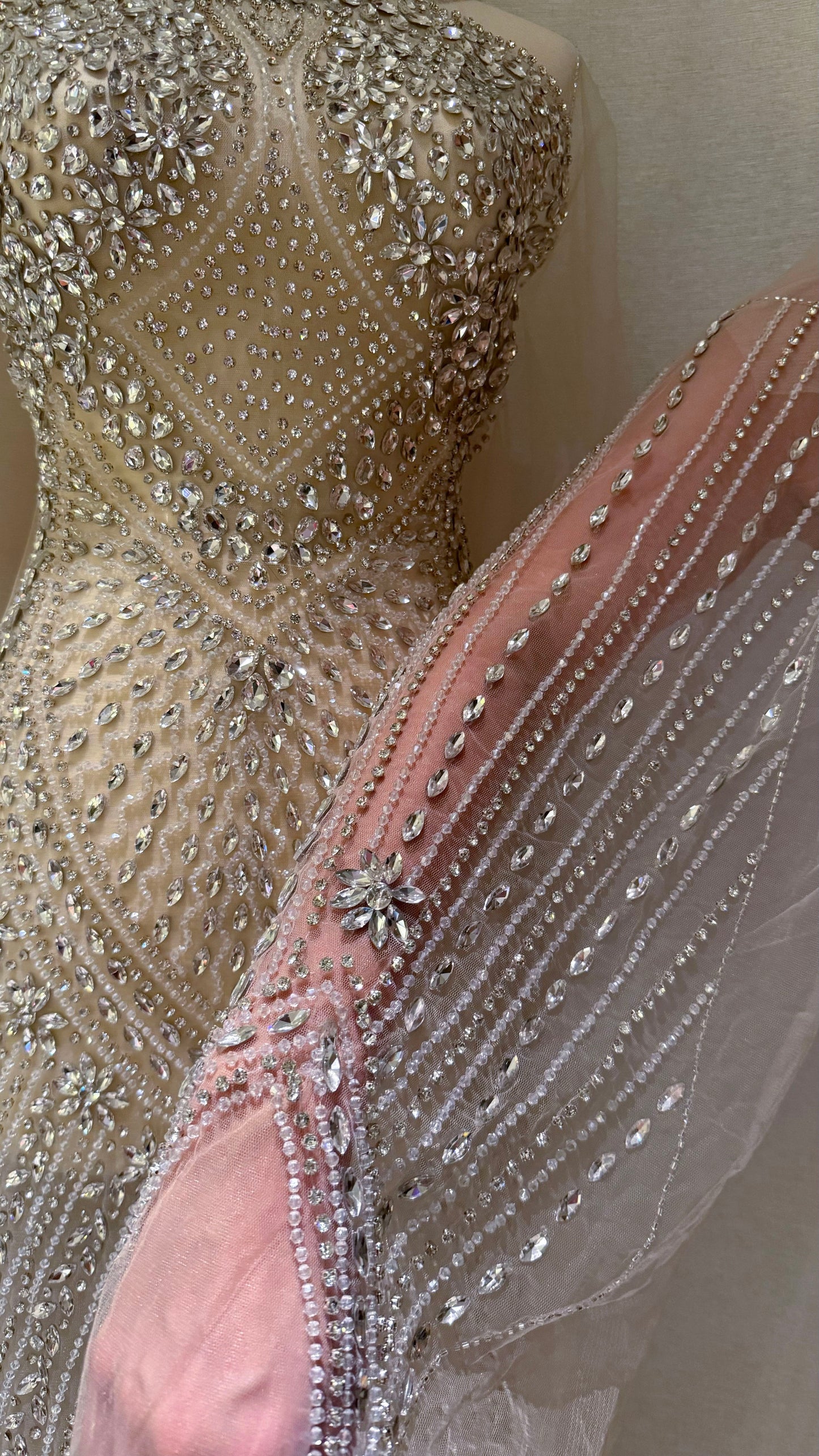 Saphine Luxury Unstitched Dress - TumaCouture