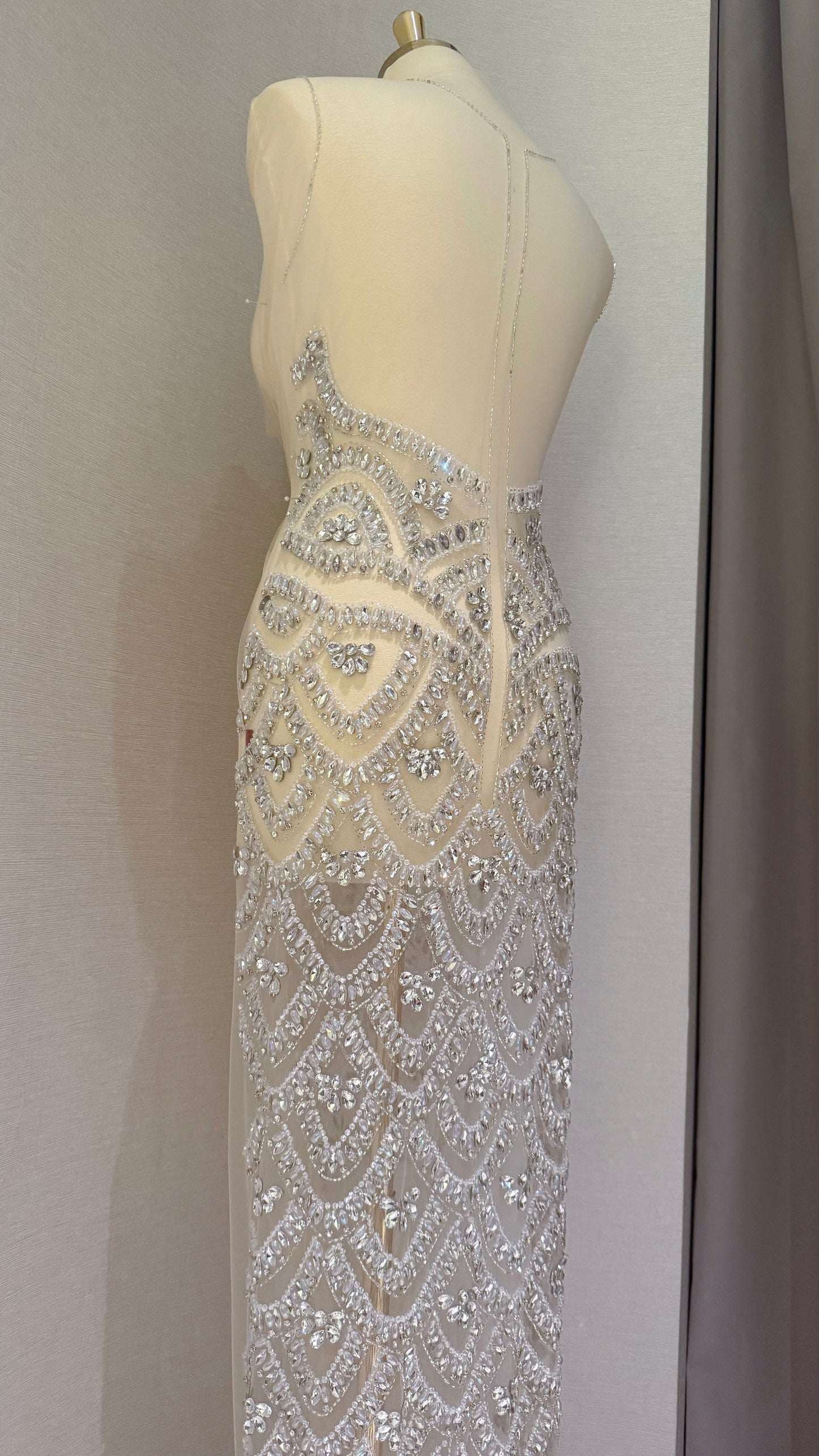 Tushéé Luxury Unstitched Dress - TumaCouture