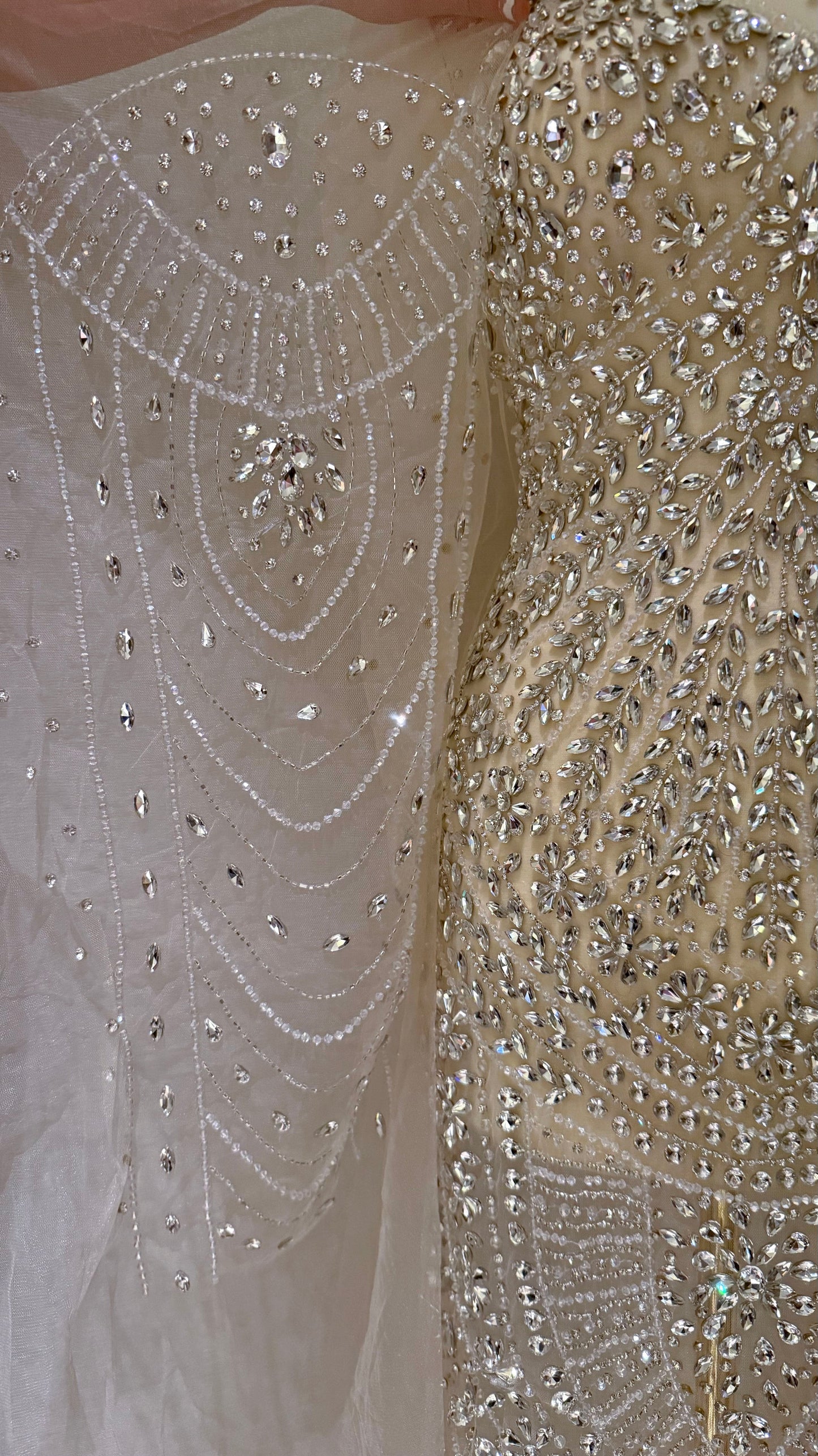 Vaelisse Elegant Unstitched Dress – Your Luxury Choice - TumaCouture